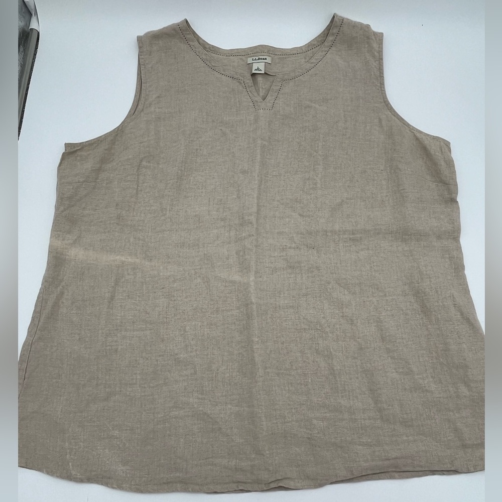 L.L. Bean Women's oatmeal Beige 100% linen capsule Sleeveless Top size L